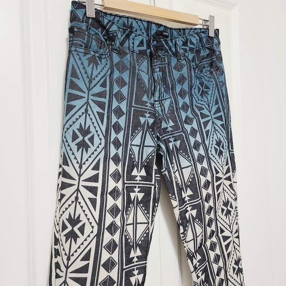 Ombre Tribal Print Jeans - Picture 2 of 7